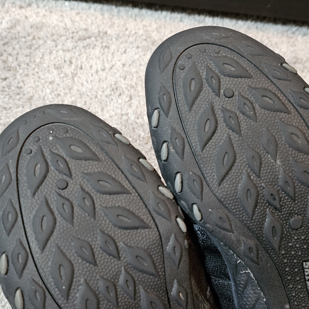 8.5 Wide Skechers Breathe Easy Lucky Lady Mary Jane Flats Black Gray - Picture 6 of 10